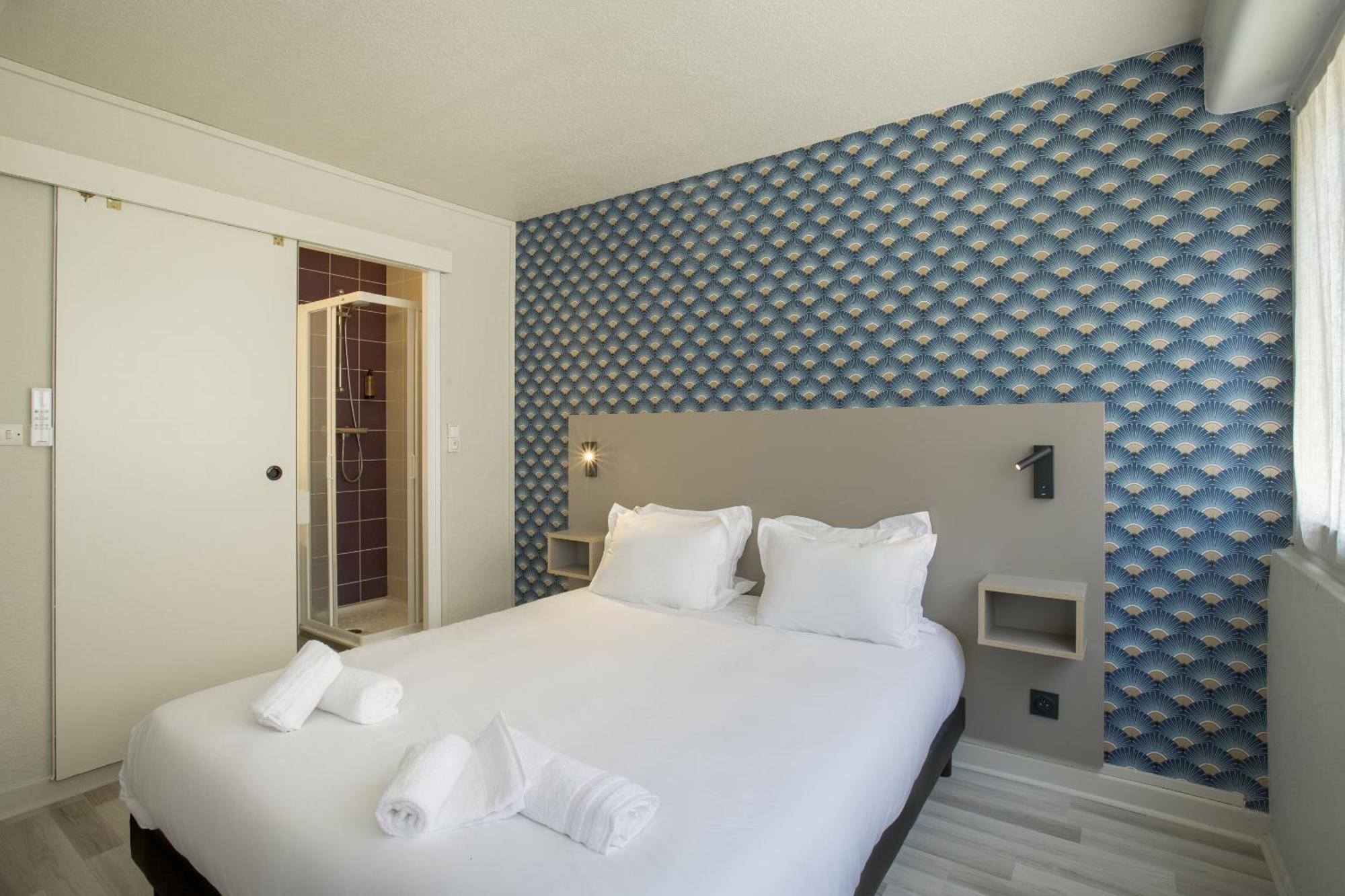 Gab House Hotel Bron Exterior photo